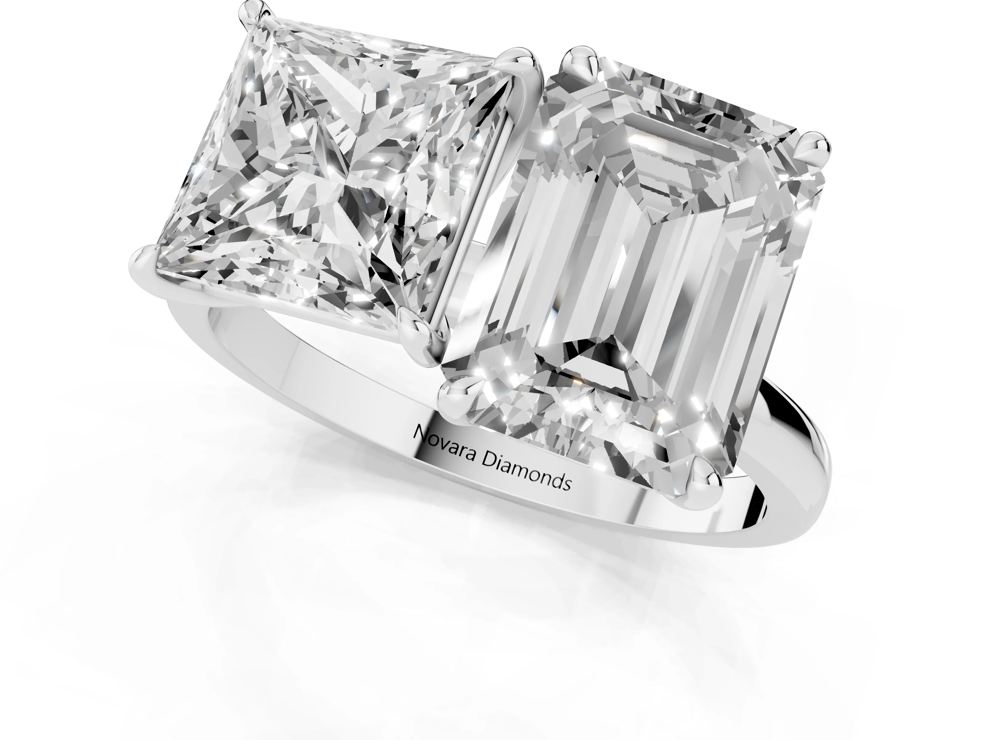 Princess Cut and Emerald Cut Toi Moi Ring Set in White gold with Prong Setting – second view