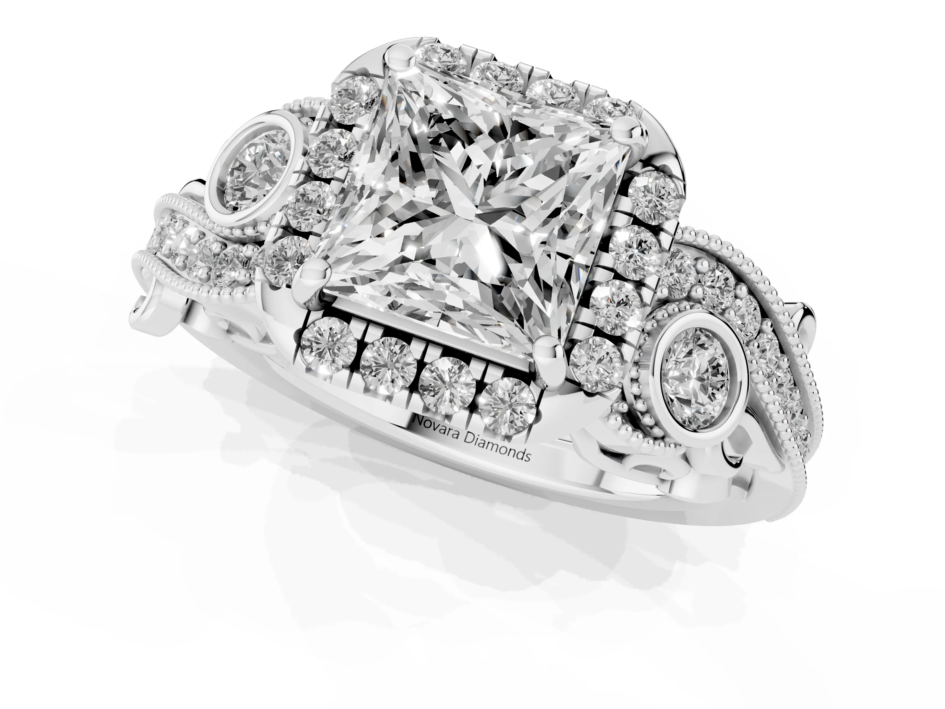 Princess Cut Diamond Halo Ring Set in White gold with Milgrain Pavé Band and Prong Setting