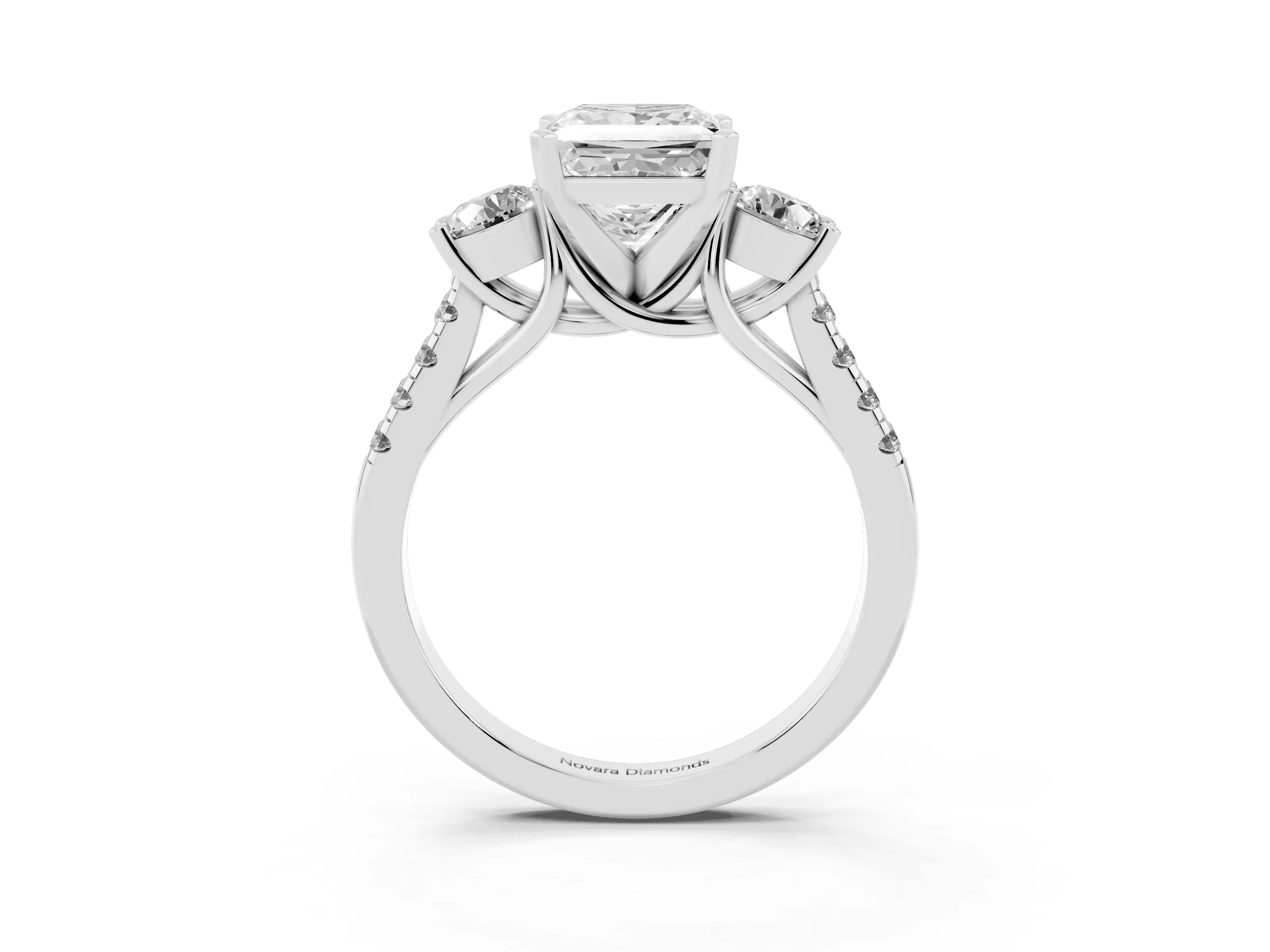 Three-Stone Princess Cut Diamond Pavé Band Ring Set in White gold with Prong-Set Trio