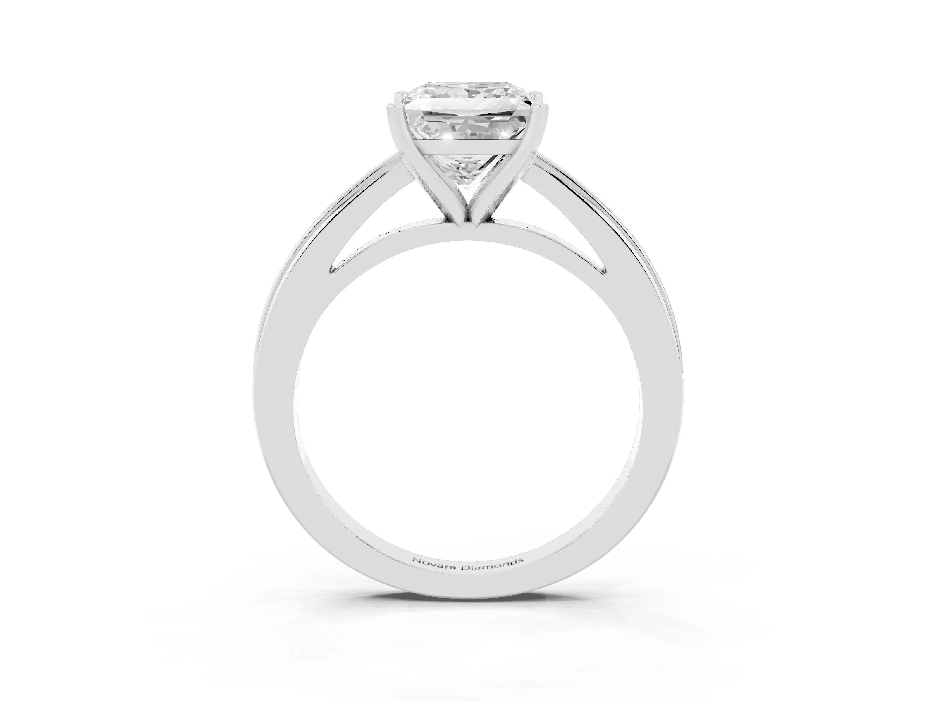 Princess Cut Diamond Solitaire Ring Set in Platinum with Prong Setting and Classic Band