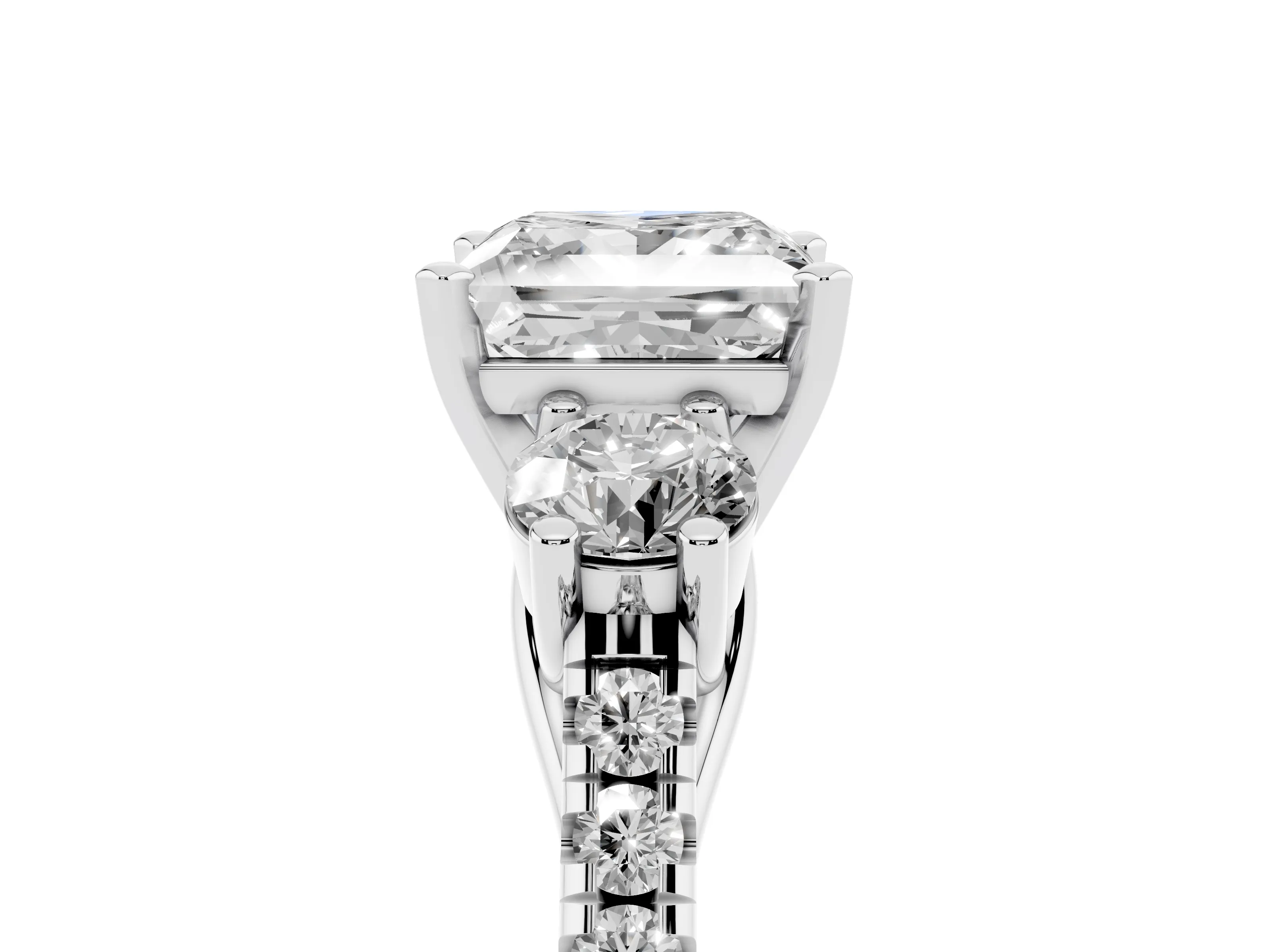 Three-Stone Princess Cut Diamond Pavé Band Ring Set in White gold with Prong-Set Trio