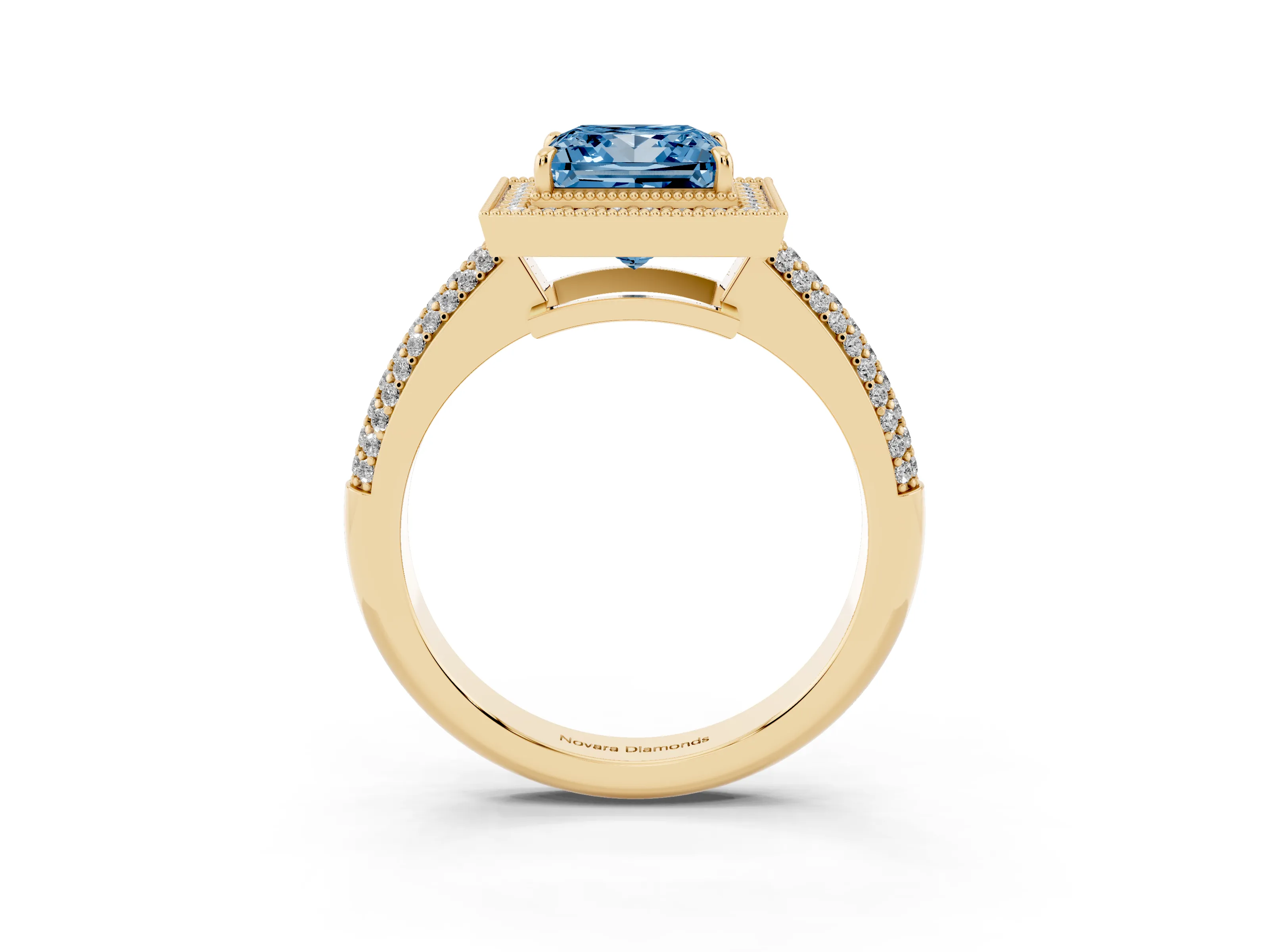 Fancy Blue Princess Cut Diamond Halo Pavé Band Set in Yellow gold with Prong Setting