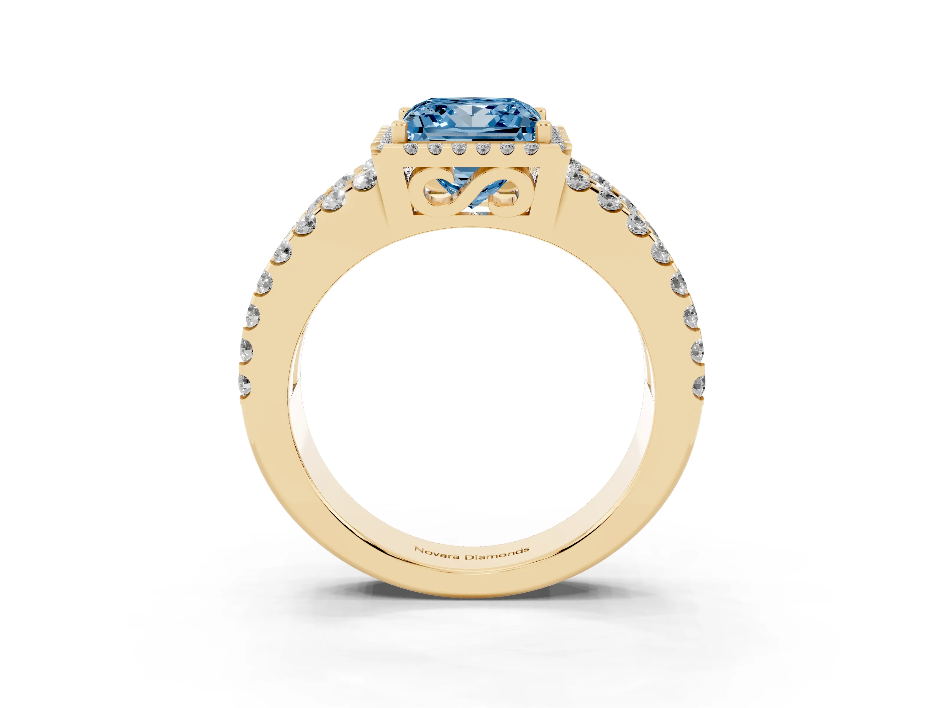 Fancy Blue Princess Cut Diamond Halo Ring Set in Yellow gold with Pavé Split Shank and Prong Setting