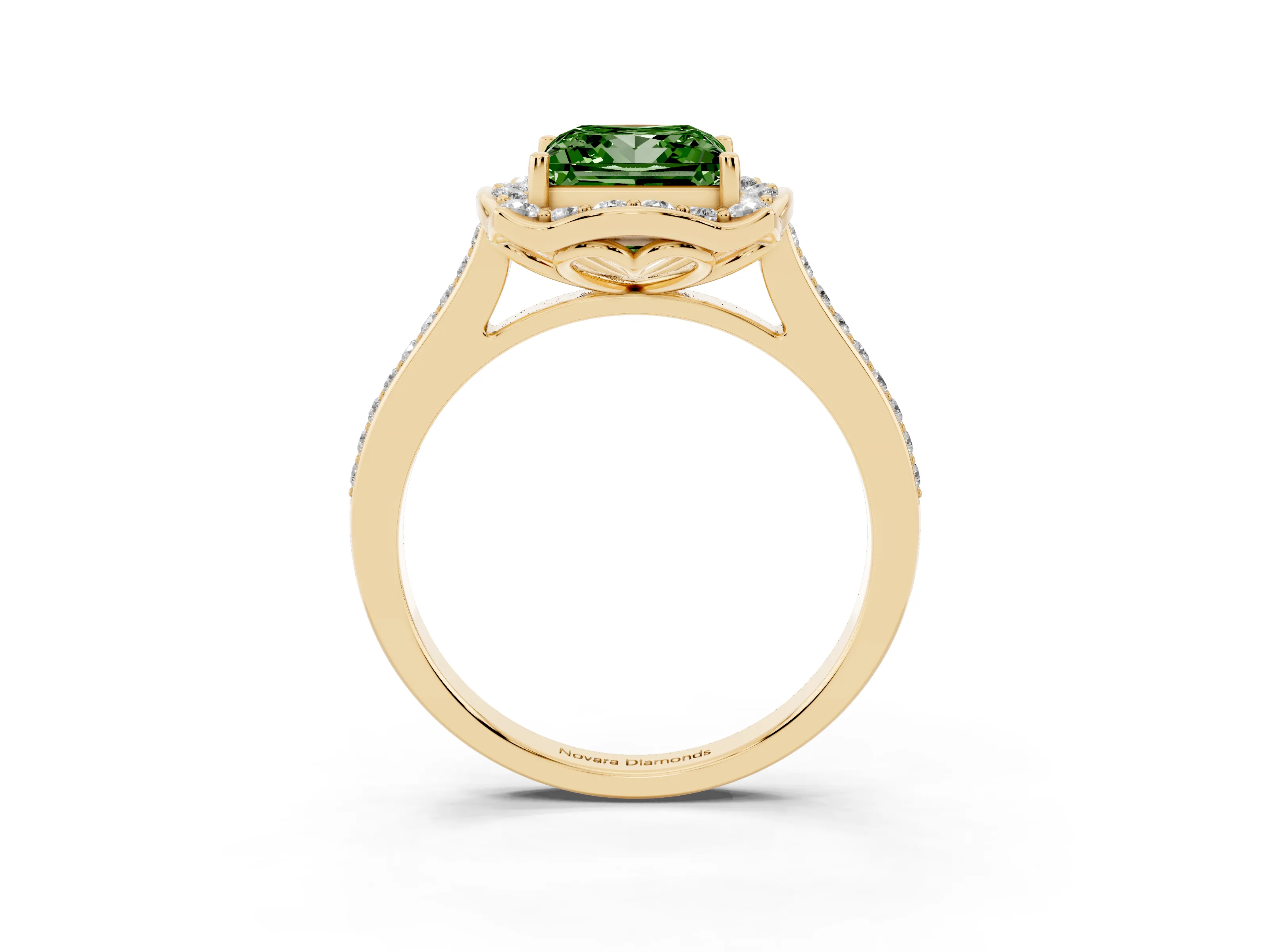 Fancy Green Princess Cut Diamond Halo Ring Set in Yellow gold with Pavé-Lined Shoulders and Prong Setting