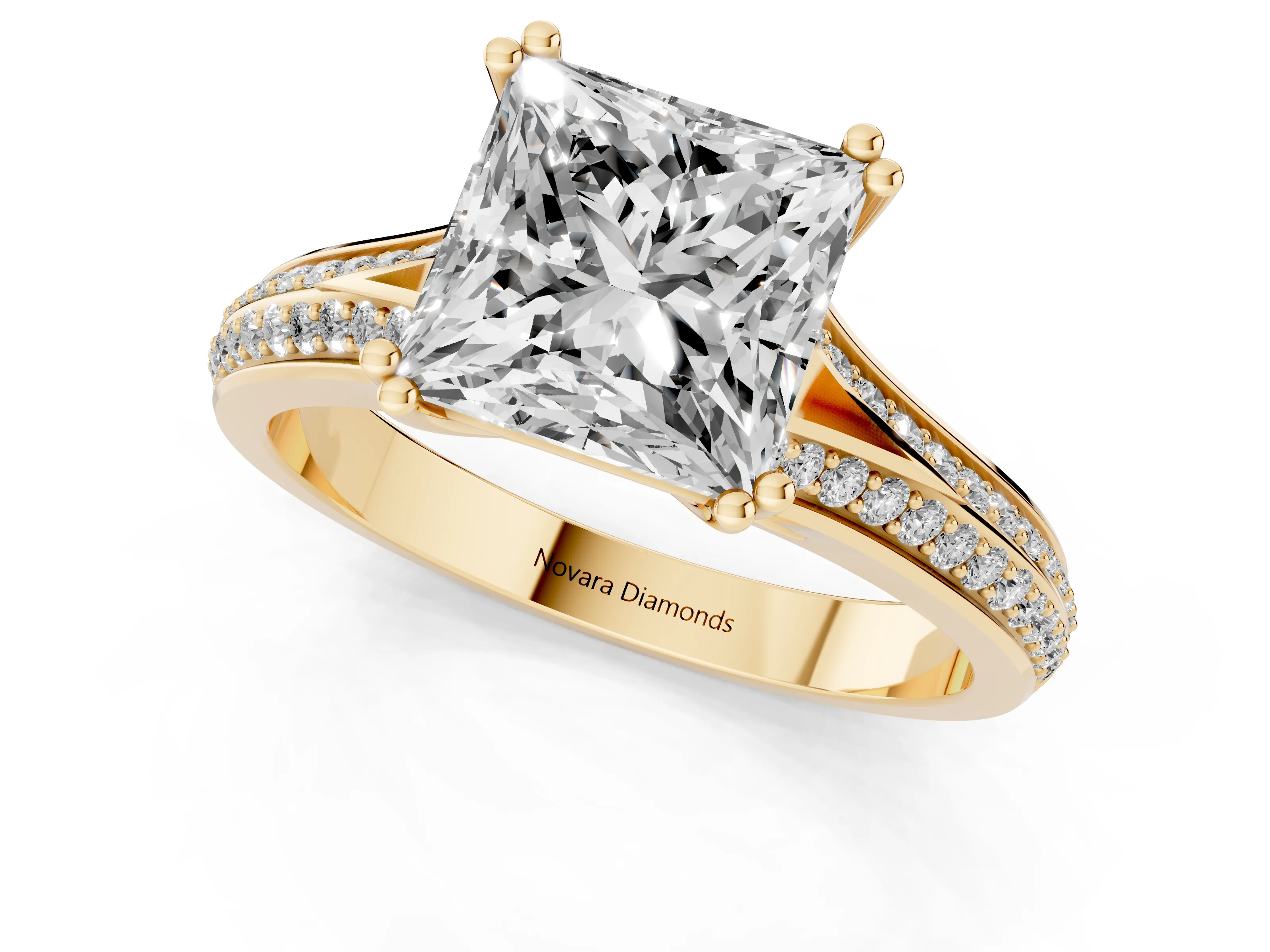 Princess Cut Diamond Split Shank Pavé Engagement Ring Set in Yellow gold with Prong-Set Center Stone