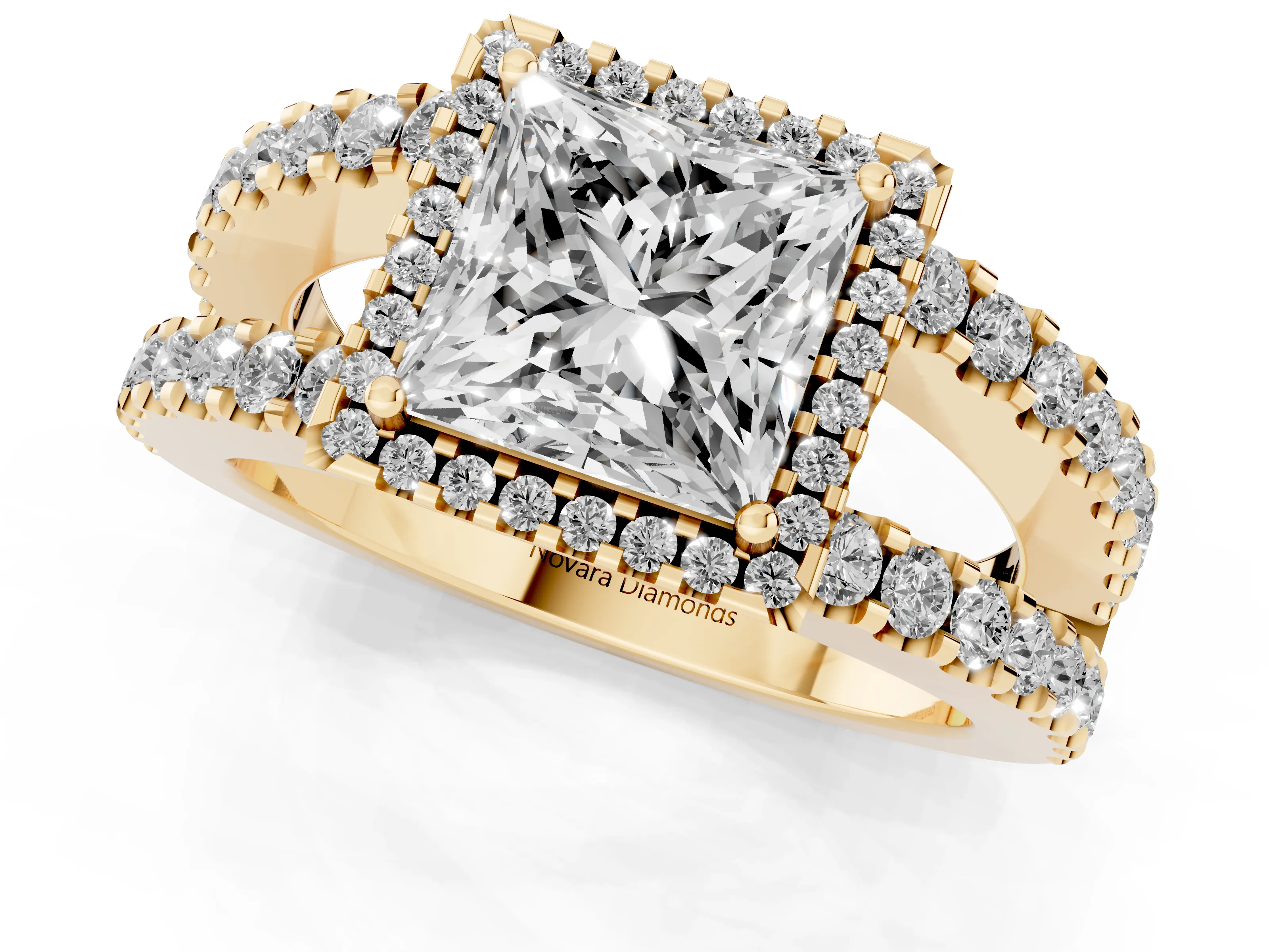 Princess Cut Diamond Halo Ring Set in Yellow gold with Pavé Split Shank and Prong Setting