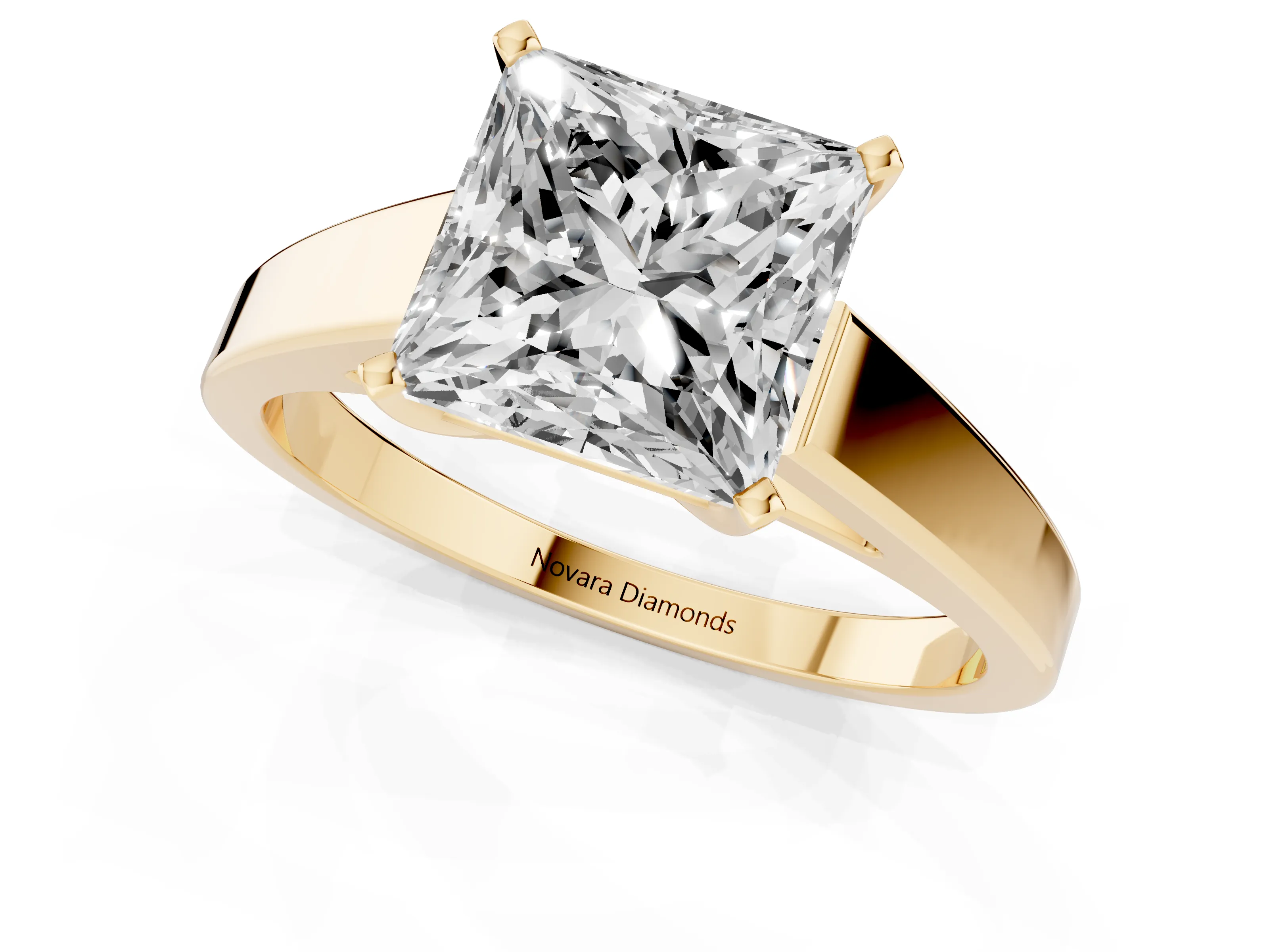 Princess Cut Diamond Solitaire Engagement Ring Set in Yellow gold with Prong Setting and Tapered Band