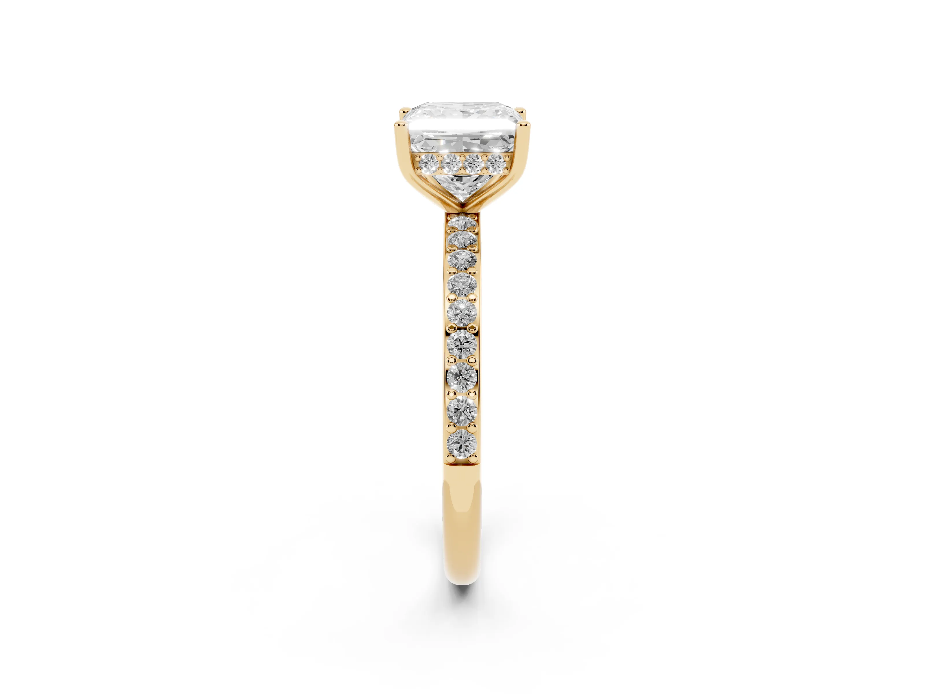Princess Cut Diamond Pavé Band Ring Set in Yellow gold with Prong-Set Center Stone