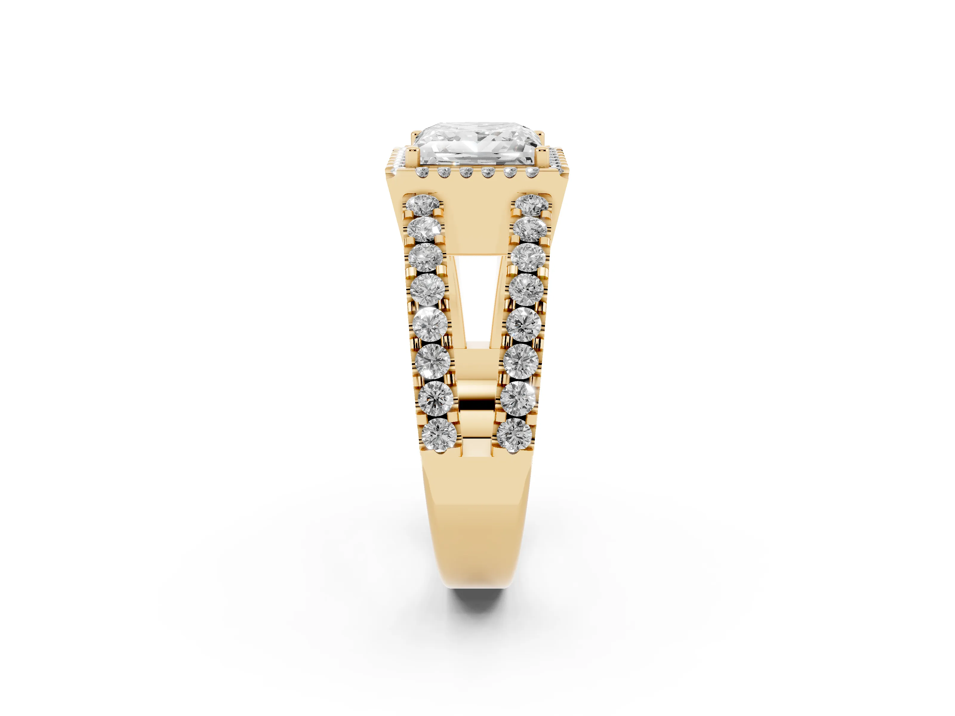 Princess Cut Diamond Halo Ring Set in Yellow gold with Pavé Split Shank and Prong Setting
