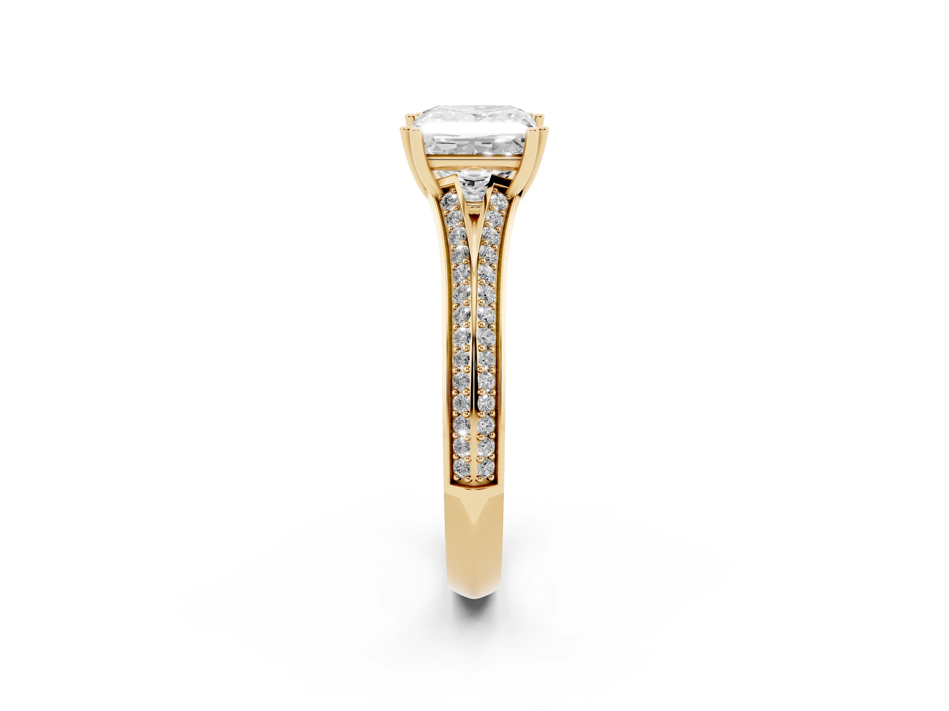 Princess Cut Diamond Split Shank Pavé Engagement Ring Set in Yellow gold with Prong-Set Center Stone