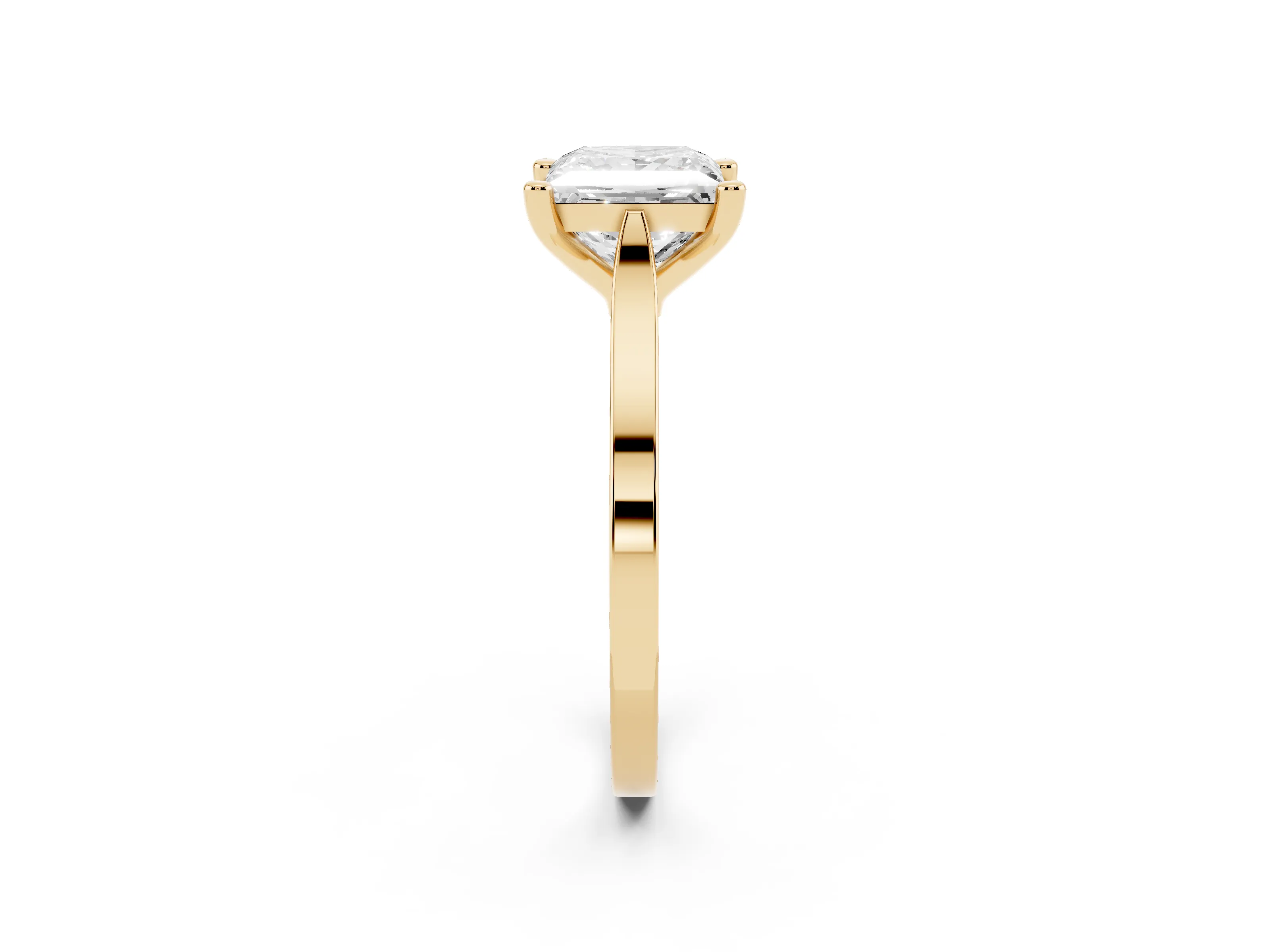 Princess Cut Diamond Solitaire Ring Set in Yellow gold with Prong Setting and Tapered Band