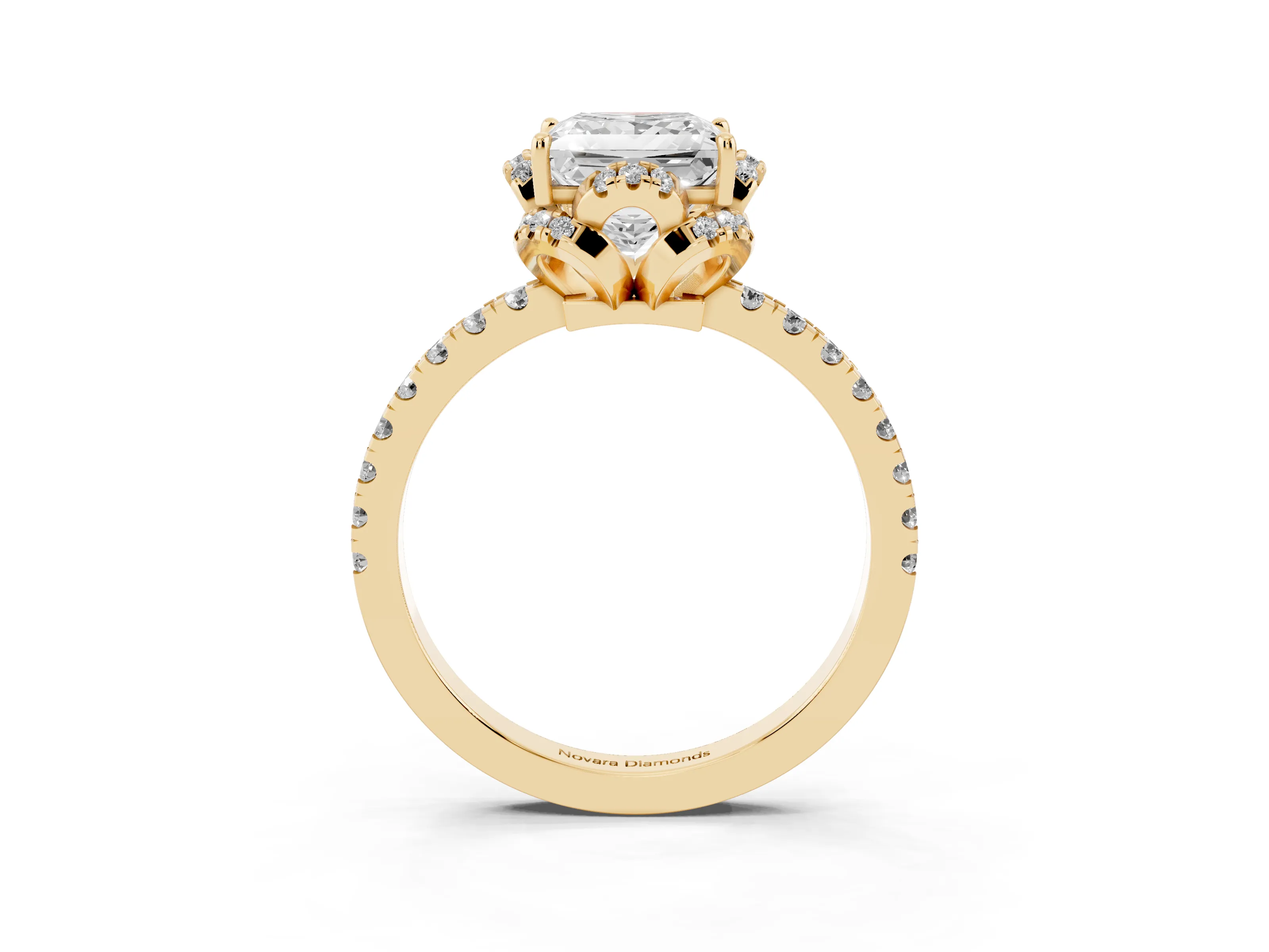 Princess Cut Diamond Halo Pavé Band Ring Set in Yellow gold with Prong-Held Center