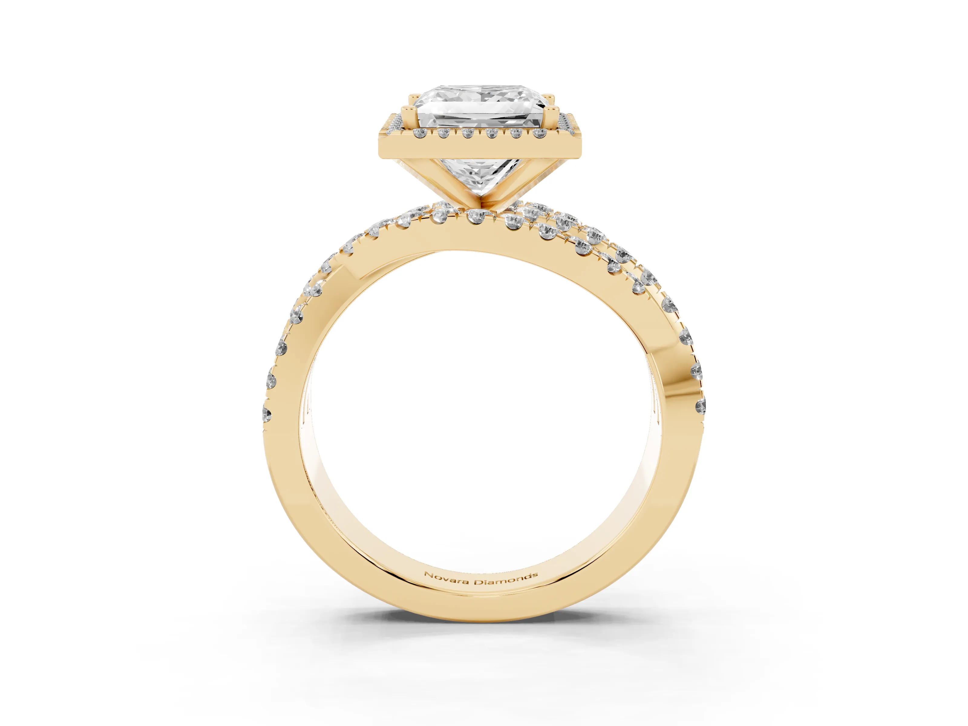 Princess Cut Diamond Halo Ring Set in Yellow gold with Round Crossover Split Shank and Prong Setting
