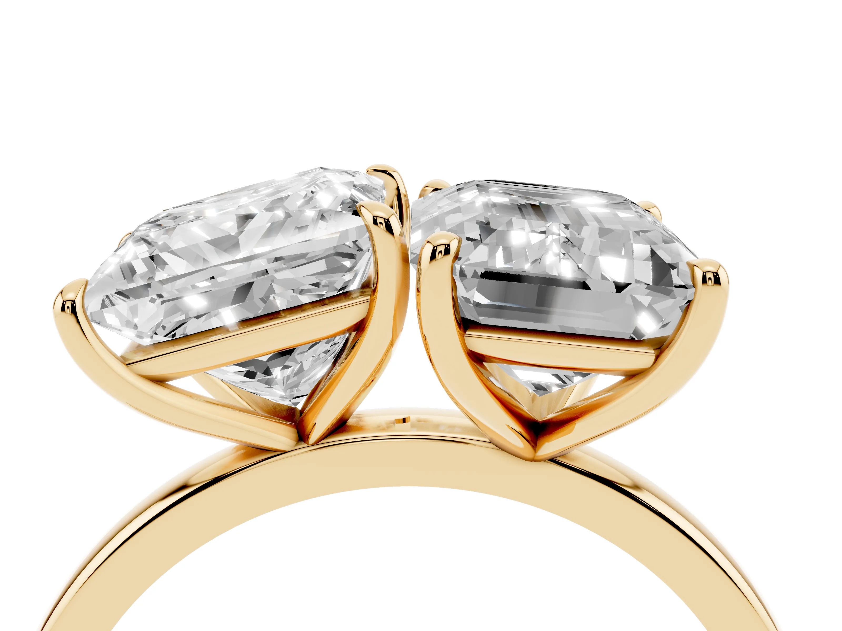 Princess Cut and Emerald Cut Toi Moi Ring Set in Yellow gold with Prong Setting