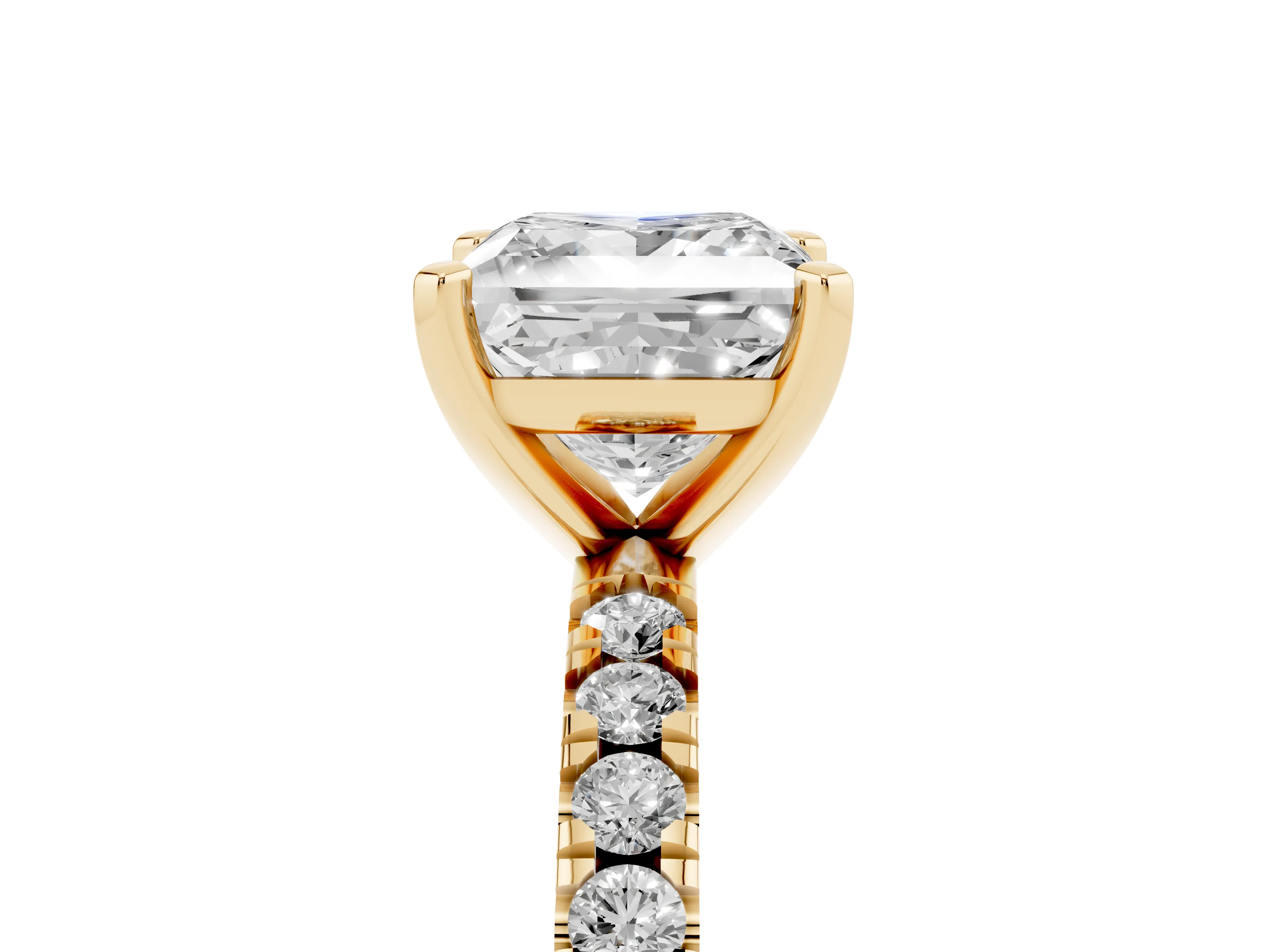 Princess Cut Diamond Pavé Band Solitaire Set in Yellow gold with Prong Setting