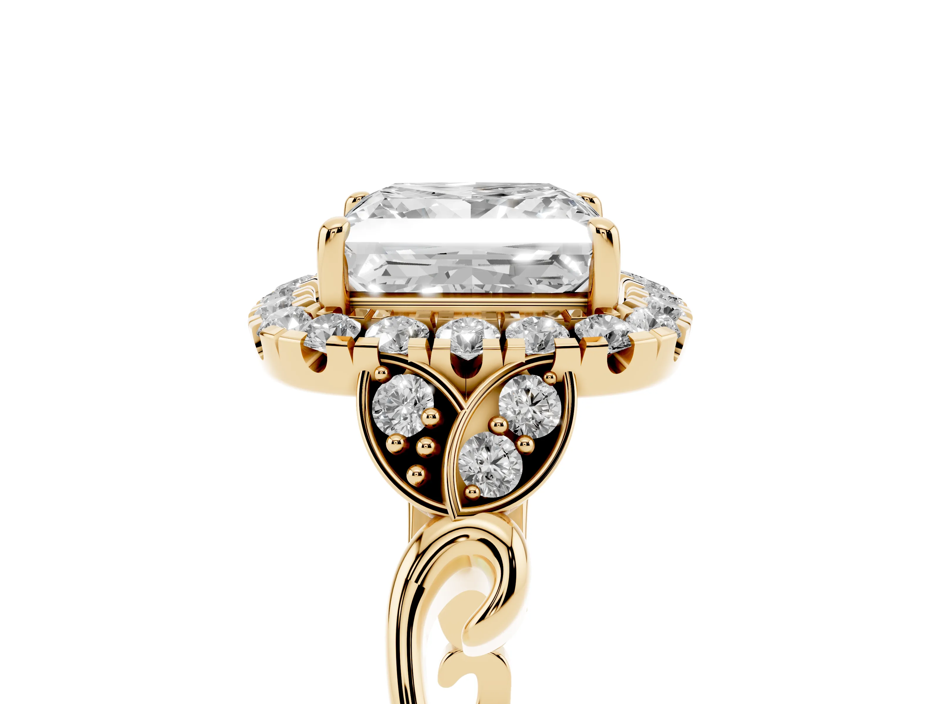 Princess Cut Diamond Halo Engagement Ring Set in Yellow gold with Vintage-Inspired Band and Prong Setting