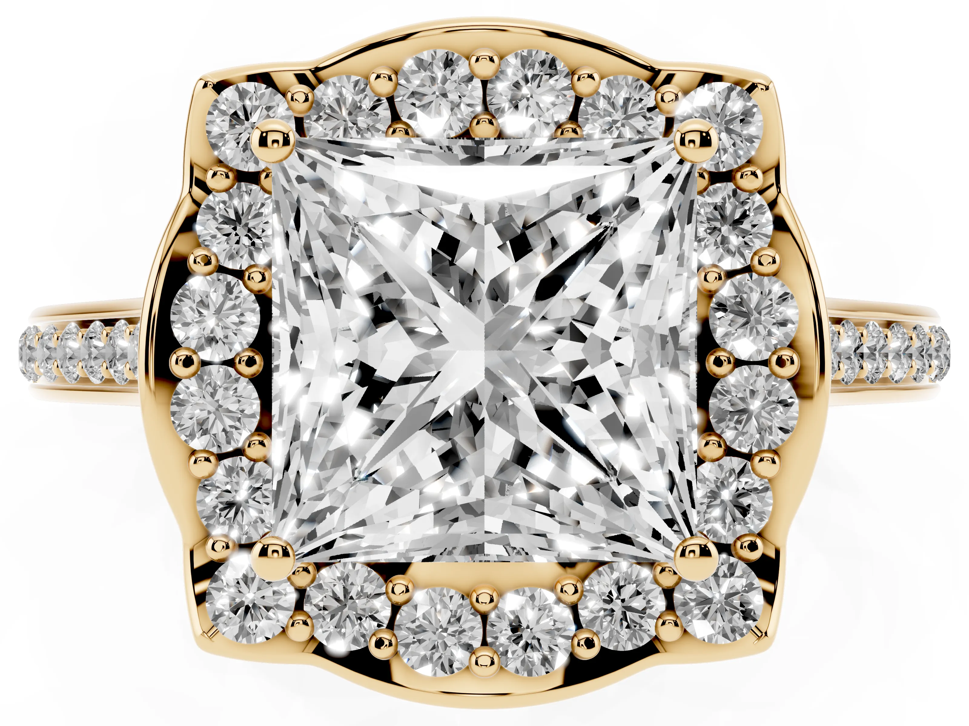 Princess Cut Diamond Halo Ring Set in Yellow gold with Pavé-Lined Shoulders and Prong Setting