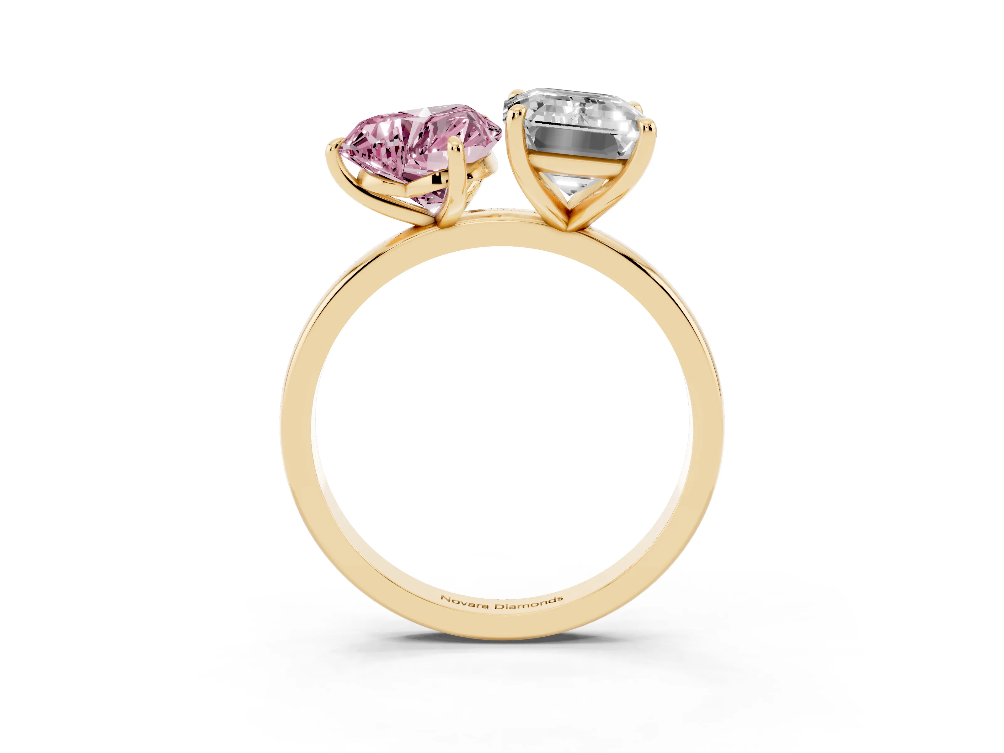 Fancy Pink Heart Cut and Emerald Cut Toi Moi Ring Set in Yellow gold with Prong Setting
