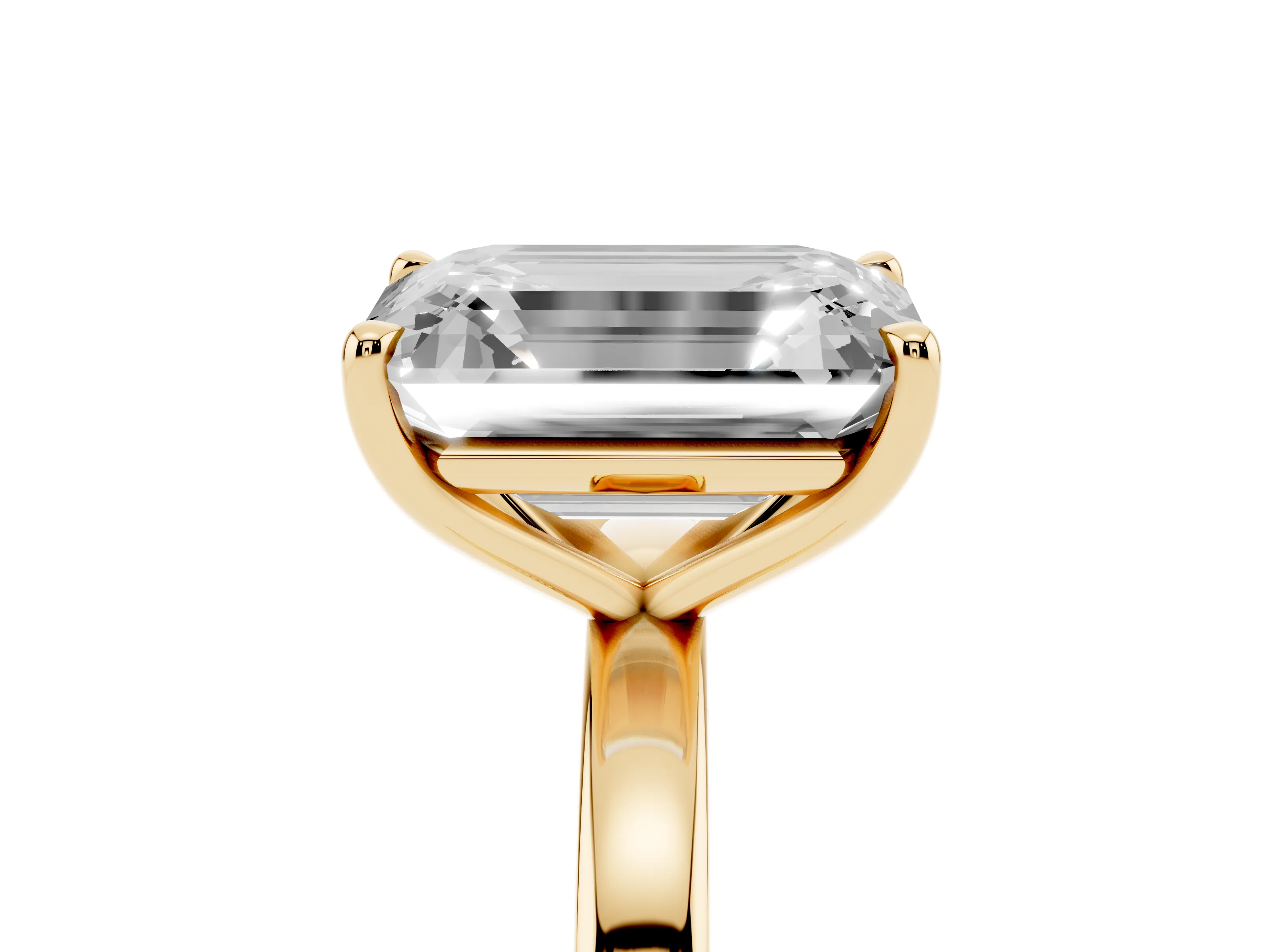 Heart Cut and Emerald Cut Toi Moi Ring Set in Yellow gold with Prong Setting